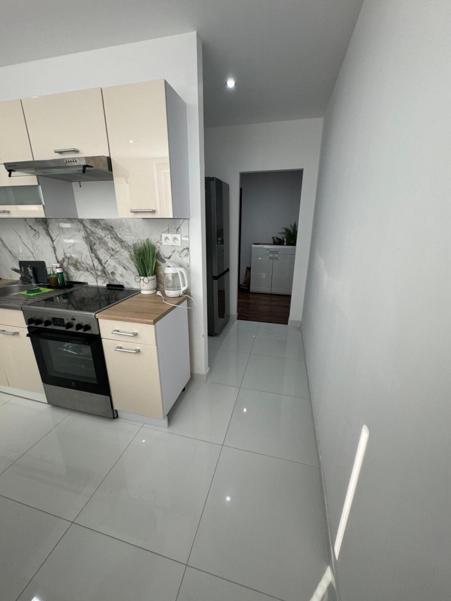 Peti Apartman Centrum Galanta Dış mekan fotoğraf